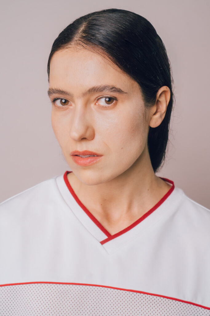 MiA MiU photographed by Angelina Vernetti